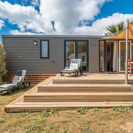 Domaine De La Yole *